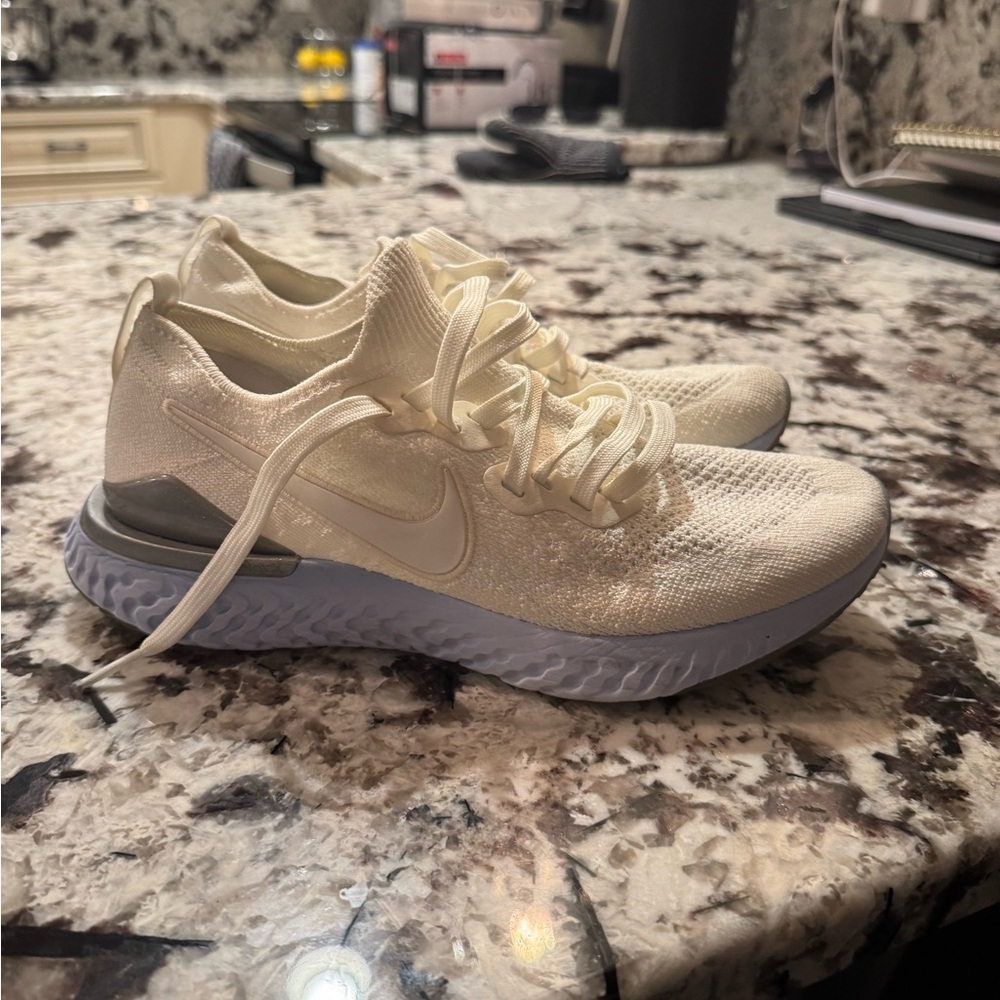 Nike Epic React. Almost perfect condition